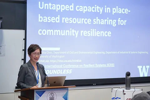 Professor Cynthia Chen presents findings in a keynote at the 2024 International Conference on Resilient Systems (ICRS) in Singapore.